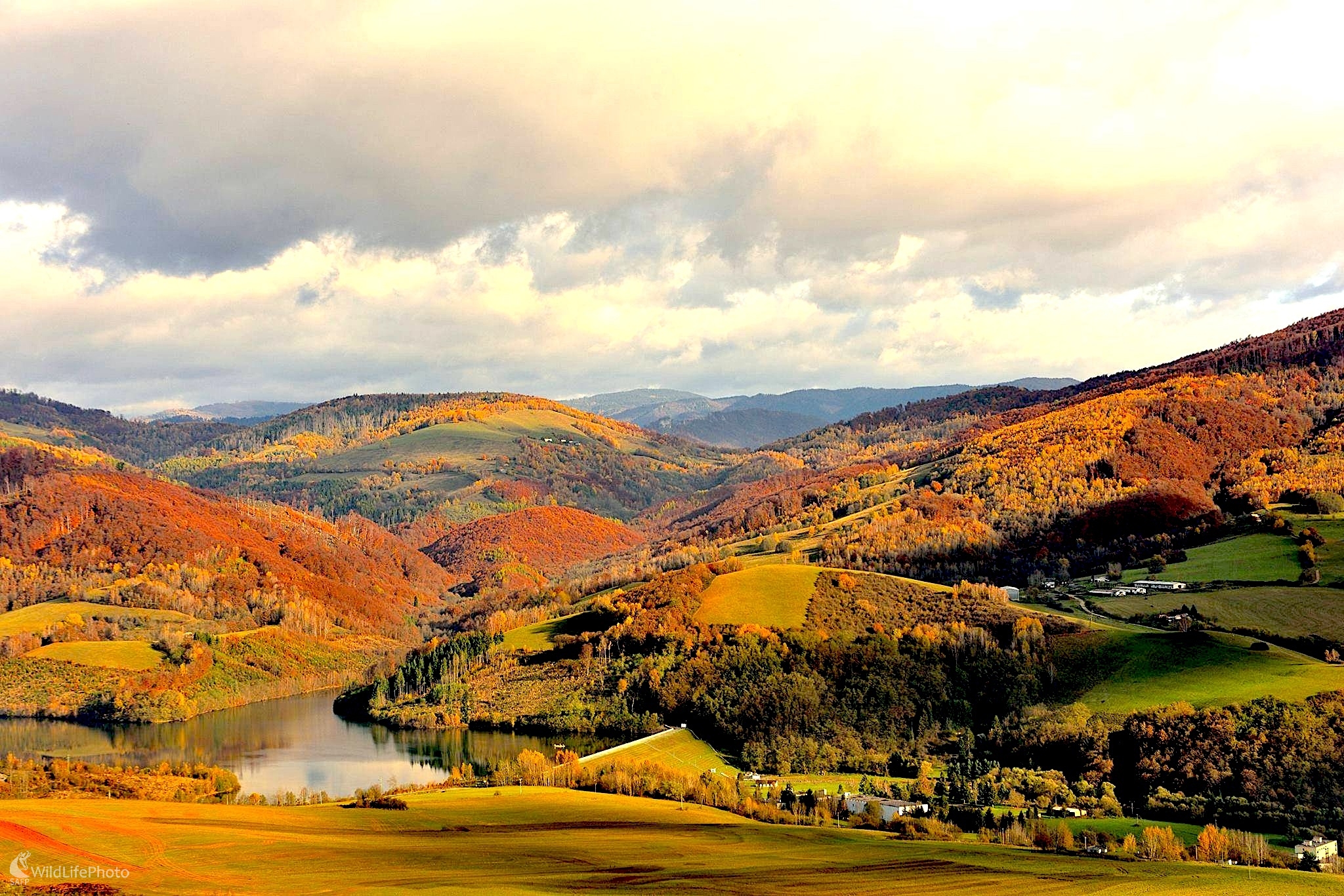 Jeseň na Klenovských vrchoch (Vladimír Sabo)